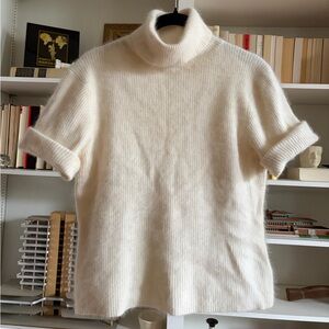 Angora Rabbit Hair Chic Classic Cream Short-Sleeve Turtleneck Sweater
